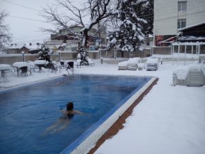 Бассейны с теплой минеральной водой в Болгарии